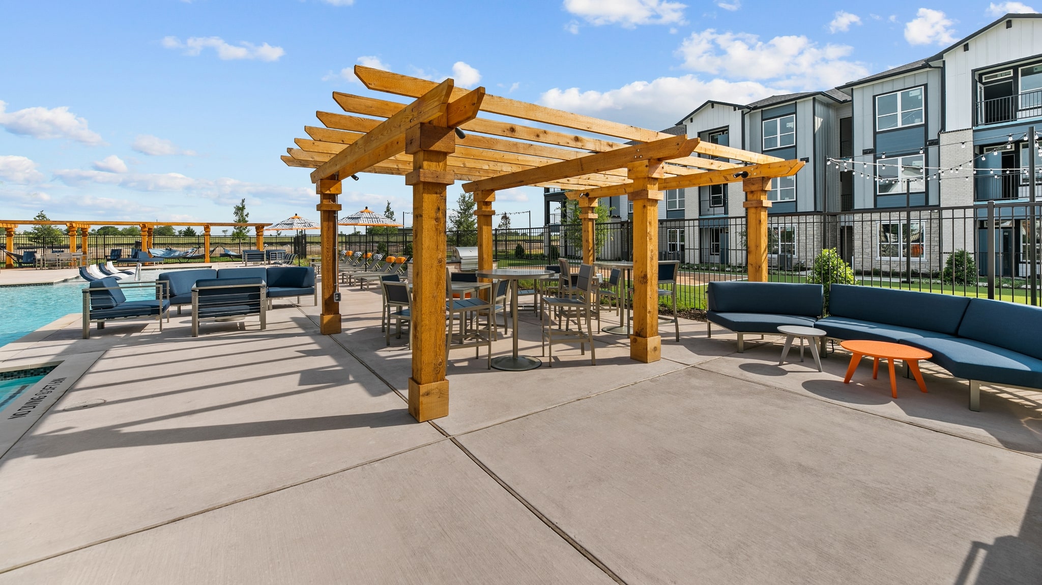 The Summit at Walnut Creek Photos Slider - Thumbnail