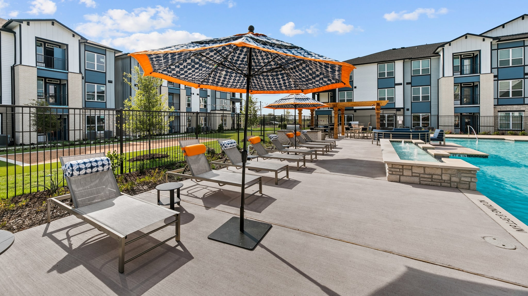 The Summit at Walnut Creek Photos Slider - Thumbnail